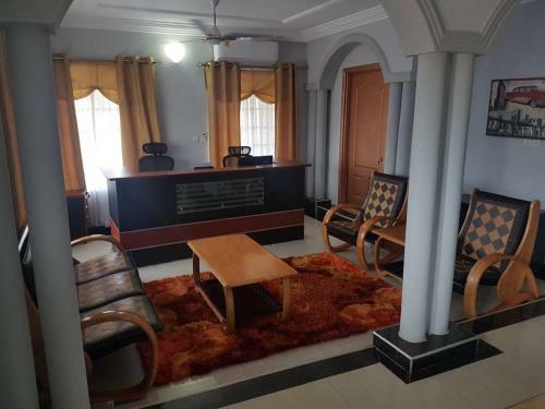 Royal Kamak Hotel