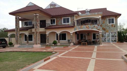 Royal Kamak Hotel