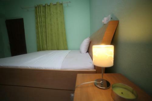 Hostal Akmary Guest House