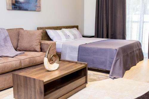 Pls Apartments - Cantonments