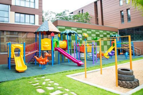Pls Apartments - Cantonments