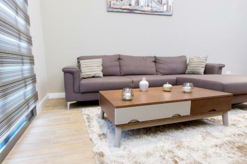 Pls Apartments - Cantonments