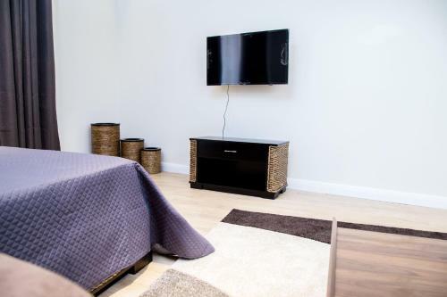 Pls Apartments - Cantonments