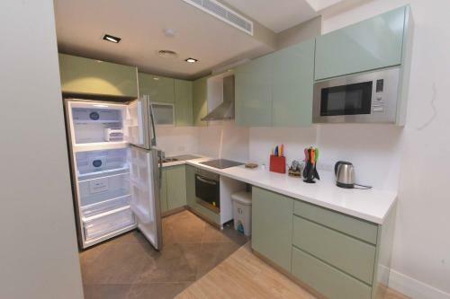 Pls Apartments - Cantonments