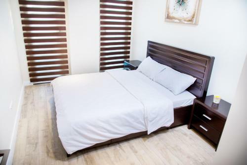 Pls Apartments - Cantonments