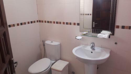 Alexander Plaza Hotel Ltd