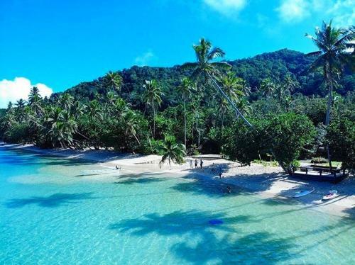 Hotel Waruka Bay Resort