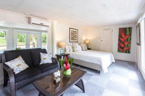 Hotel Savasi Island Resort