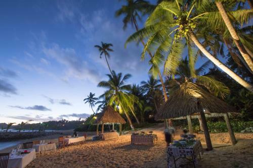 Hotel Savasi Island Resort