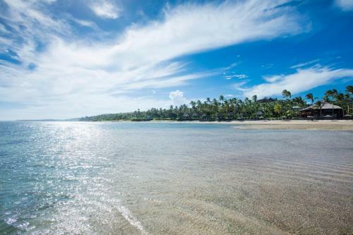 Hotel Outrigger Fiji Beach Resort