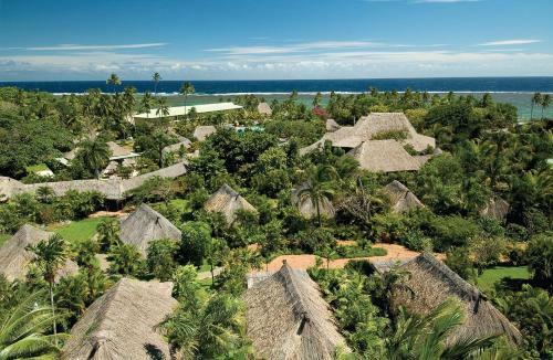 Hotel Outrigger Fiji Beach Resort