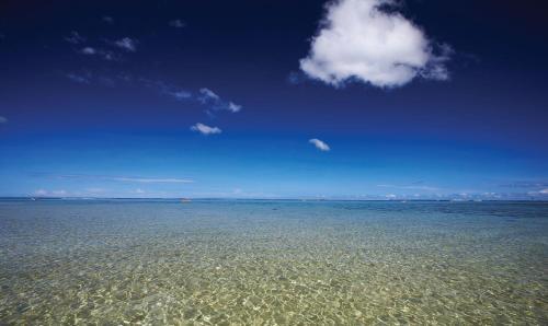 Hotel Outrigger Fiji Beach Resort