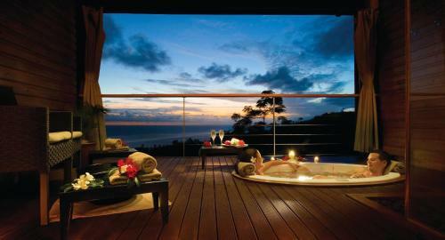 Hotel Outrigger Fiji Beach Resort