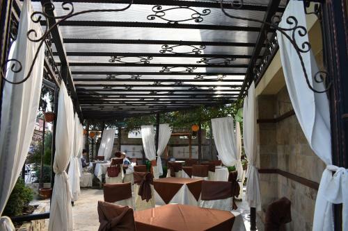 Hostal Complex Oazis