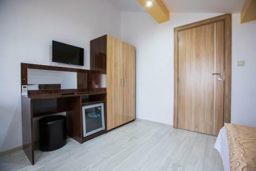 Hostal Guest House Holiday