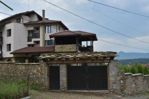 Family Hotel Balkana