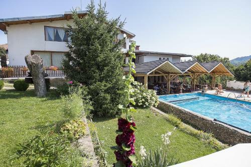 Hotel Tihiat Kat