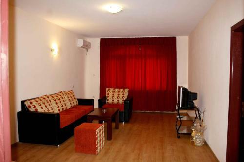 Armira Family Hotel