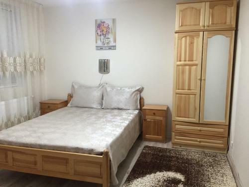 Hostal Elenite Guesthouse