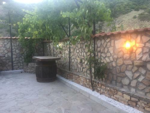 Hostal Elenite Guesthouse