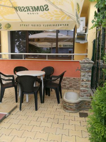 Hostal Guest House Karaulanov