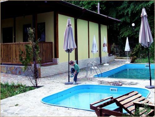 Hostal Alfaresort Park