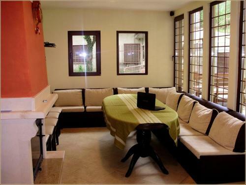 Hostal Alfaresort Park