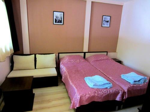 Hostal Alfaresort Park
