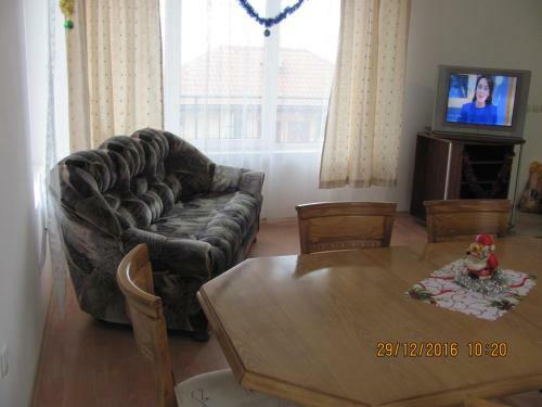 Hostal Miranis Houses