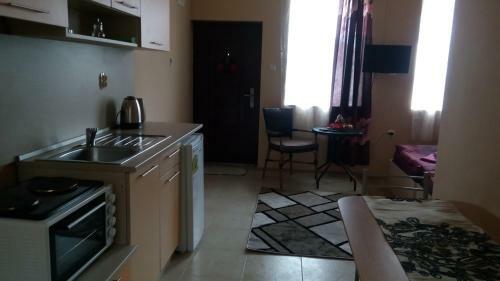 Hostal Miranis Houses