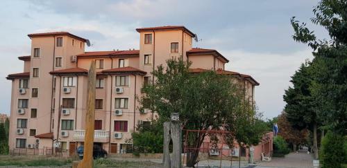 Byala Palace Apartments
