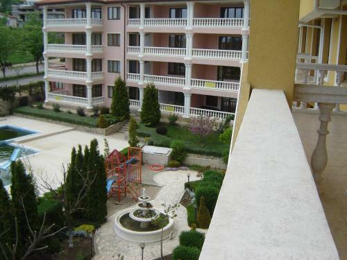Byala Palace Apartments