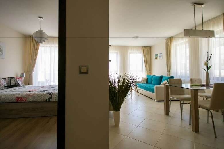Byala Vista Cliff Apartments