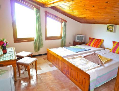 Hostal Walmar Guest House