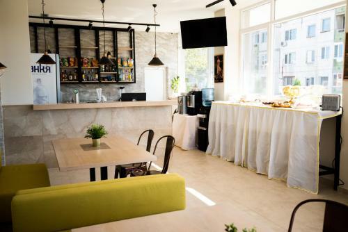 Hotel Court Inn