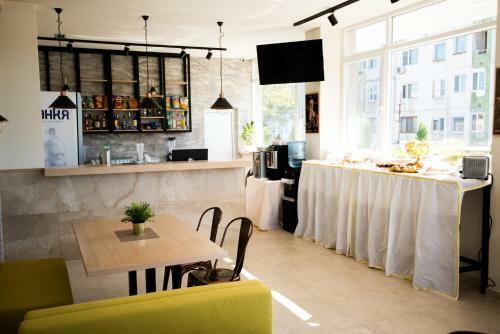 Hotel Court Inn