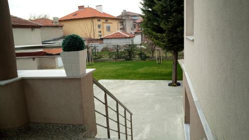 Hostal Villa Ros Guest House