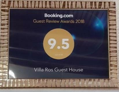 Hostal Villa Ros Guest House