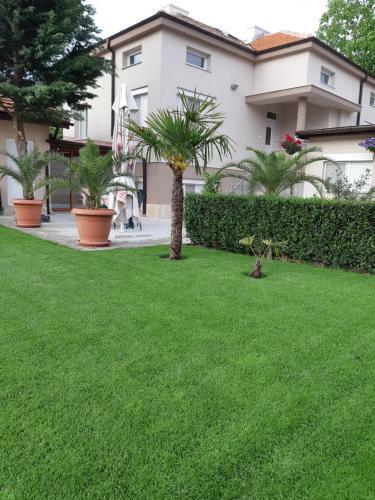 Hostal Villa Ros Guest House