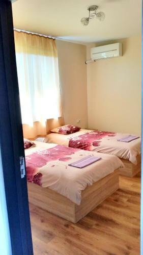 Hostal Guesthouse River House