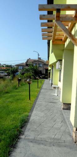 Hostal Guesthouse River House