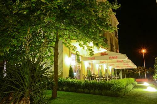 Parish Hotel