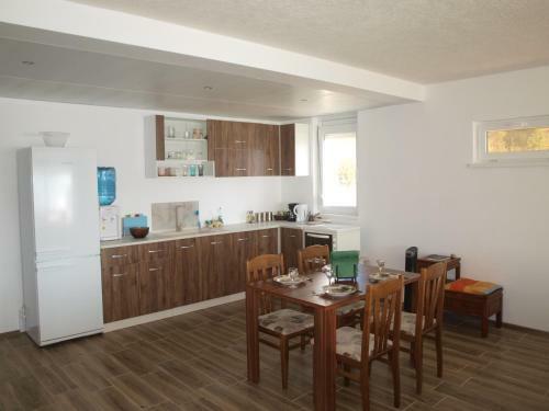 Bed & Breakfast Lakeview-estate Aparthotel