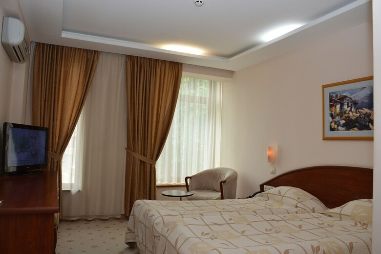 National Palace Hotel