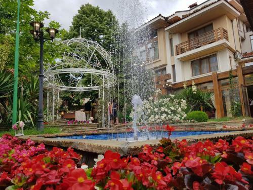 Hostal Bozukova House