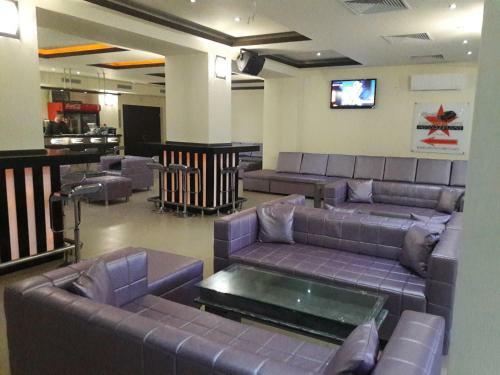 Heat Complex Family Hotel