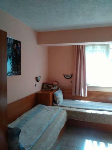 Hostal Bonbon Guest House