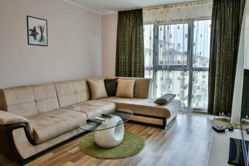 Al Rial Beach Apartments