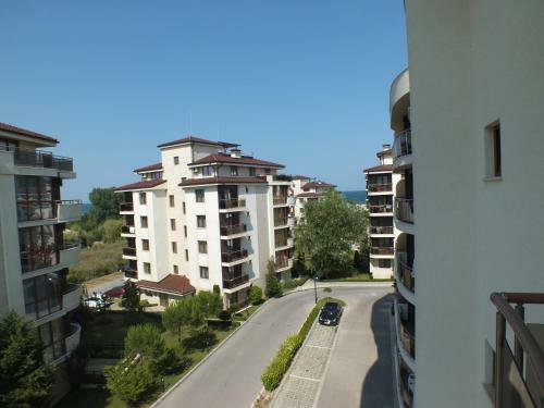 Al Rial Beach Apartments