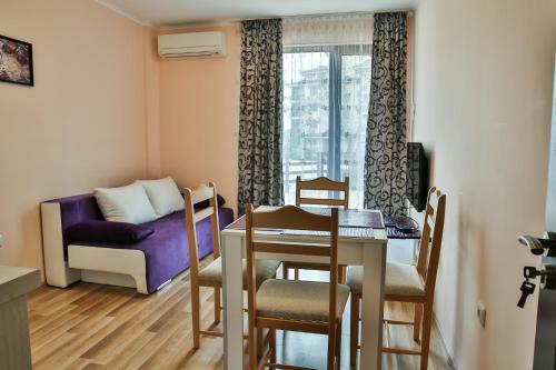 Al Rial Beach Apartments